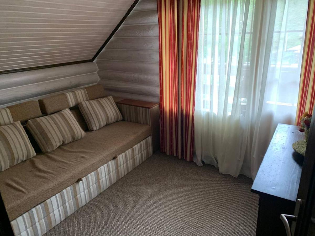 Готель Жди Ня Єво Instagram Zhdenievo Hotel 泽德尼耶沃 外观 照片
